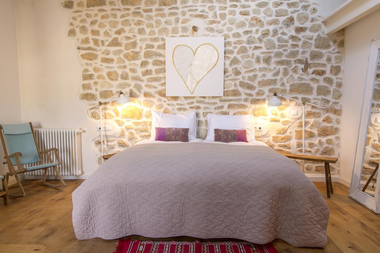Home Hotel The Pink Pepper Tree Lloseta Exterior foto